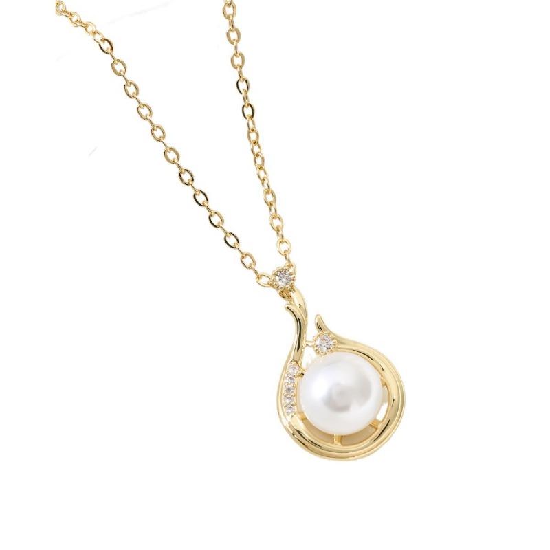 Imitation Pearl Fashion Simple Women's Pendant Necklace High-end Niche Design Round Clavicle