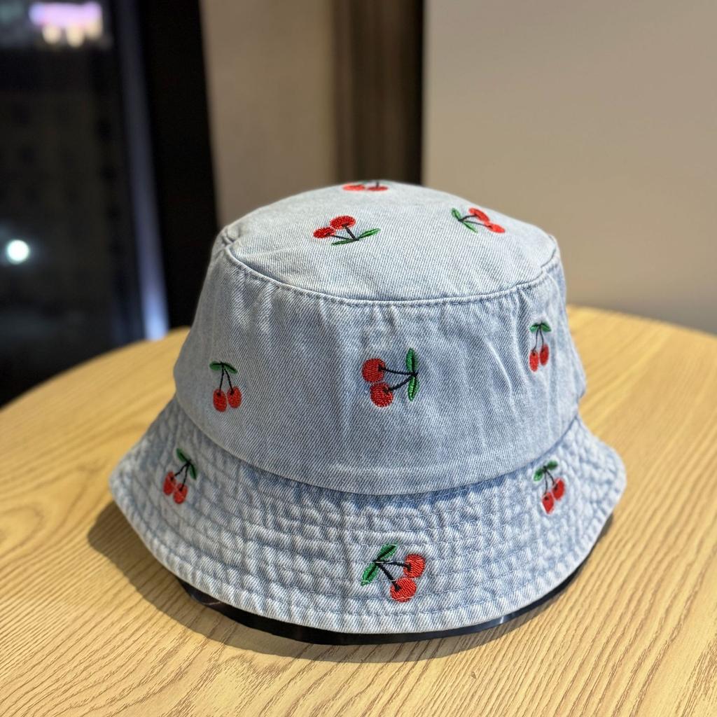 Spring and summer new style small cherry denim fisherman's hat, a fashionable and cute sunshade hat for women, suitable for outdoor leisure and sun