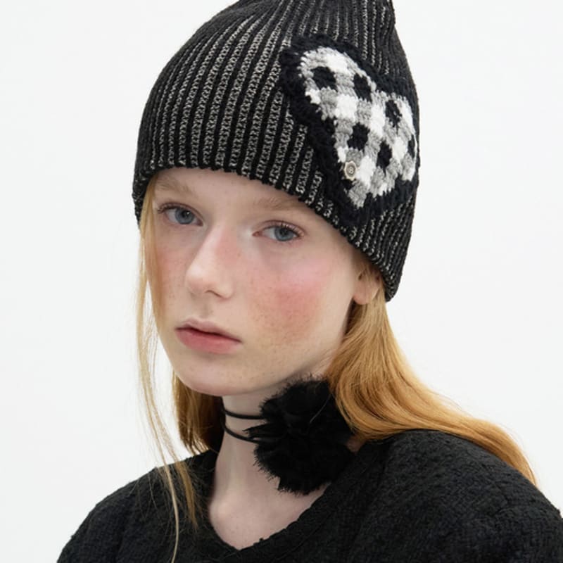 

Brown Hat Tricot Heart Beanie - Black BLACK