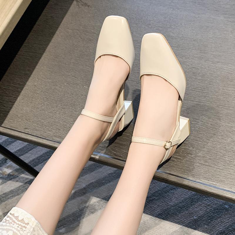 Fashion Korean Retro Baotou Sandals 2024 Summer New Square Head One Line Buckle Strap Simple Mid Heel Fashion Versatile Women's Sandals