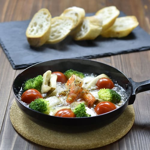 Wahei Freiz Iron Frying Pan, 18cm, Made In Japan, Tsubame-san, IH Compatible, EM-8284