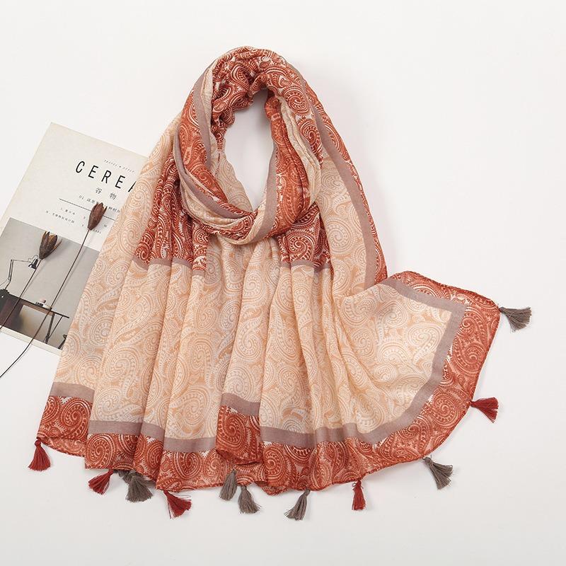 Spring and Autumn New Bali Yarn Tassel Retro Printed Geometric Scarf Versatile Fashion Travel Sunscreen Shawl Silk Scarf Women