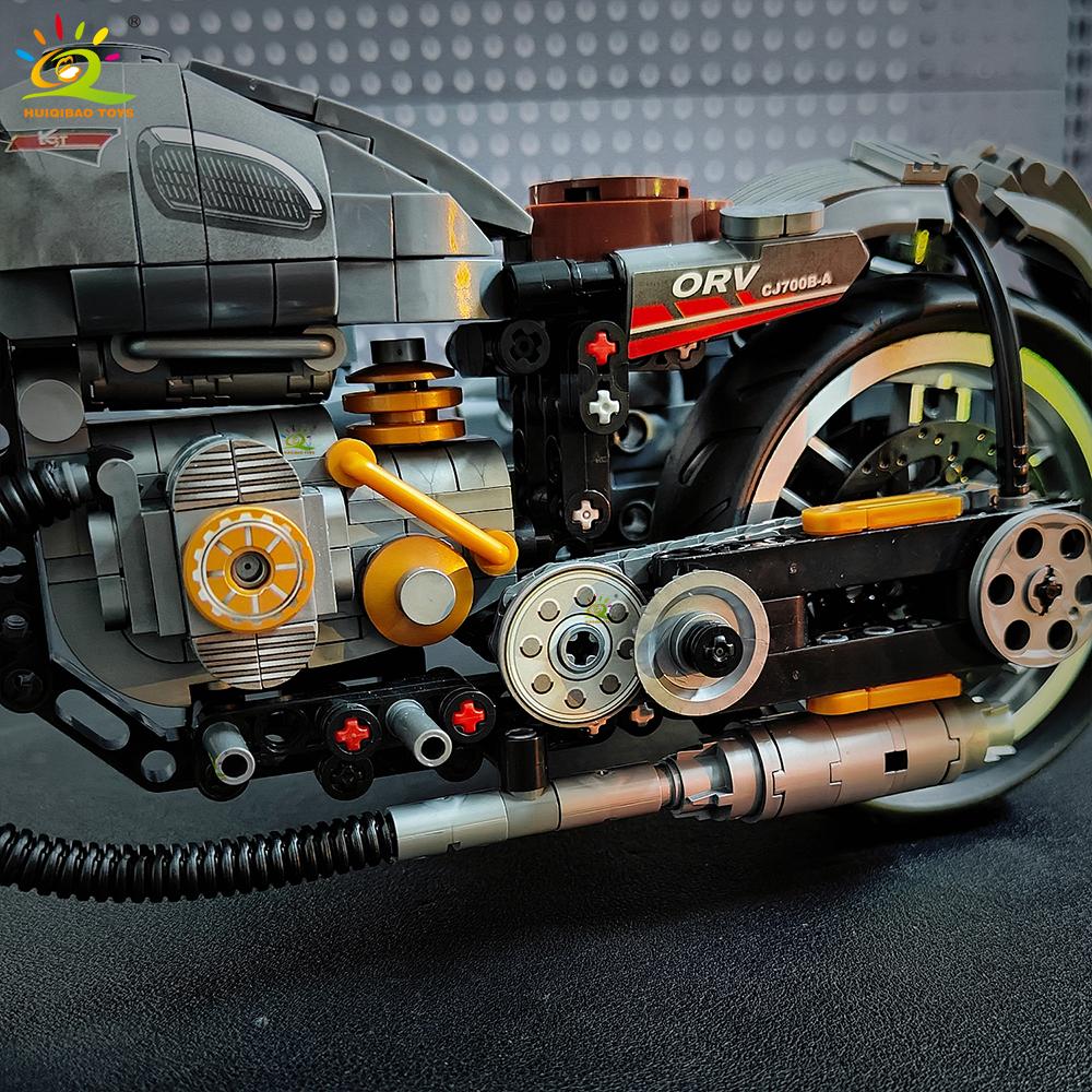 Non-Toxic 808Pcs Moc Technial Motorbike Building Model Blocks City Moto Racer Bricks Toy For Kids Children Adult Car Set