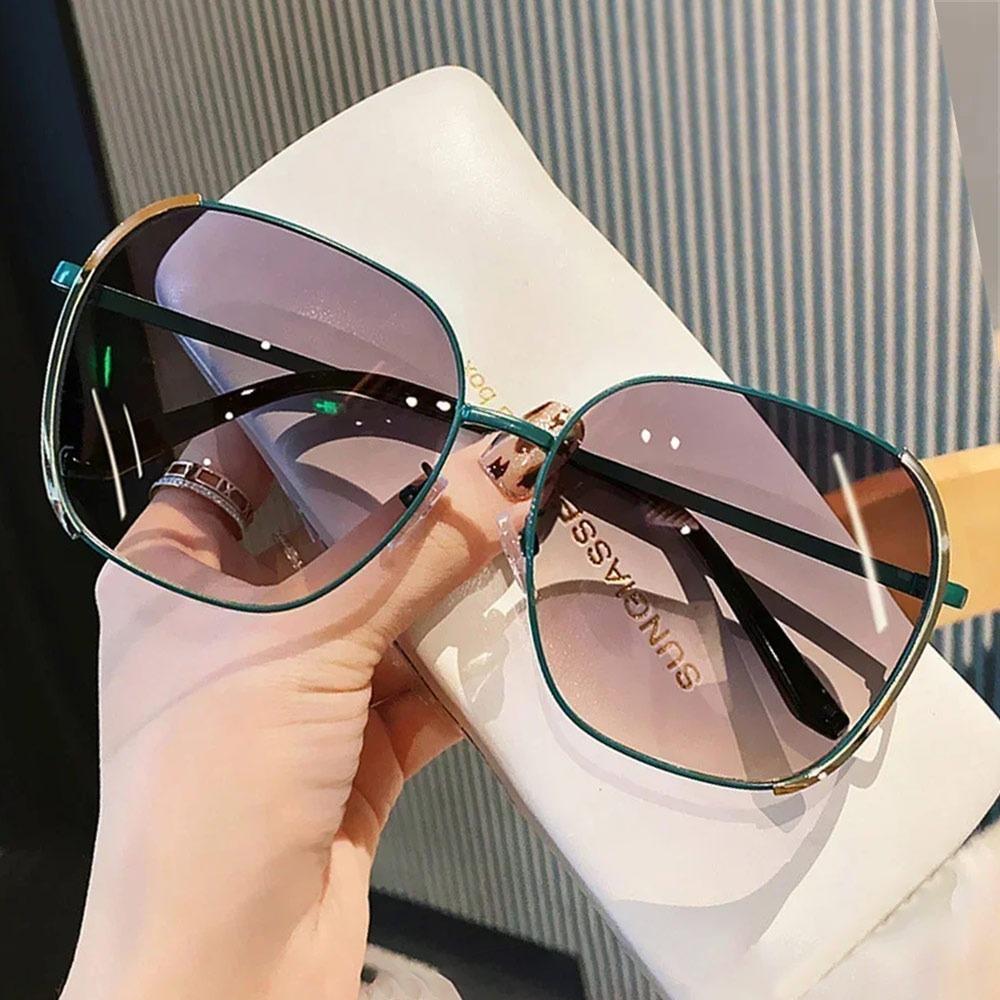 Outdoor Use Fashion Design Oversized Square Sunglasses Gradient Lens Round Face Fit Uv400 Eyewear Sports Shades For Women & Men