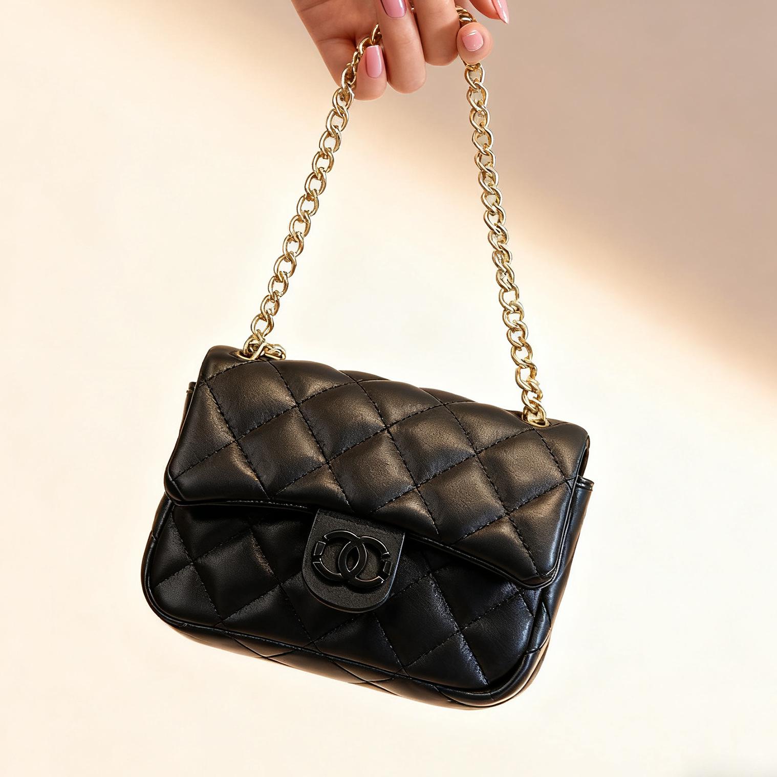 

Chic Diamond Pattern Leather Crossbody Bag - Versatile Underarm Design for Daily Travel Mini