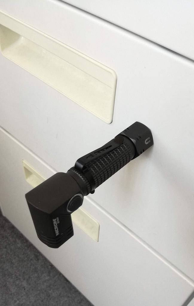 NICRON UV LED Handheld Clip Chest Mountain Black Light, L-Shaped, Swivel, Included, Magnet, Light, Small, Hands-Free, Compact, Portable, Outdoor,