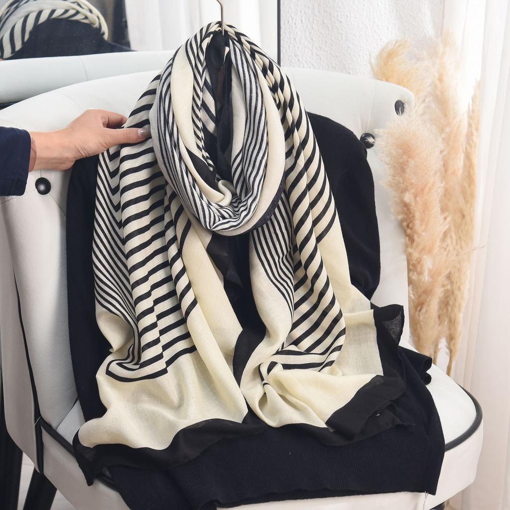 Simple Design In Spring and Summer Striped Scarf High-end Women's Imitation Cotton and Linen Travel Photo Fashionable Exterior Scarf Shawl