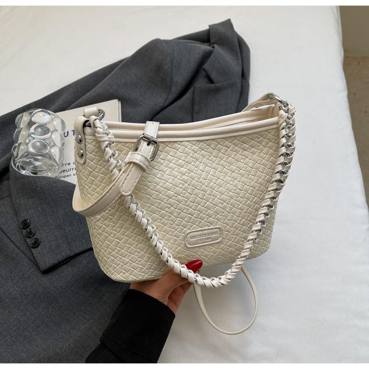 

Tide casual women s fashion single shoulder oblique span bag, high-end sense niche simple temperament women s bag бежевый