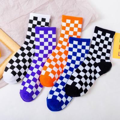 Unisex Socken Funky Harajuku Trend Damen Schachbrett Socken Geometrische Karierte Socke Herren Hip Hop Baumwolle Streetwear Neuheitssocken