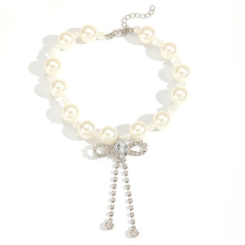 

Pearl Choker Necklace For Women With Butterfly Bow Pendant And Silver Plating