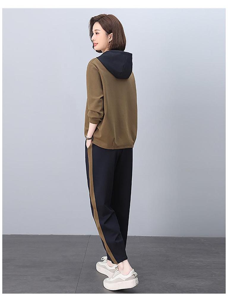 Women's Petite Fashion Tracksuit - Spring 2025 Little Fragrance Style Two-Piece Set