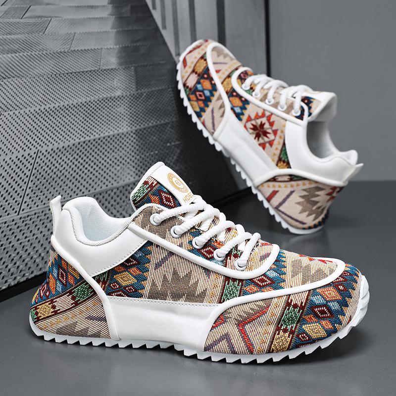 Luxury Men's Sneakers Thick Soled Height Increasing Exquisite Comfortable Soft Soled Casual Shoes for Youth Sports Running Shoes