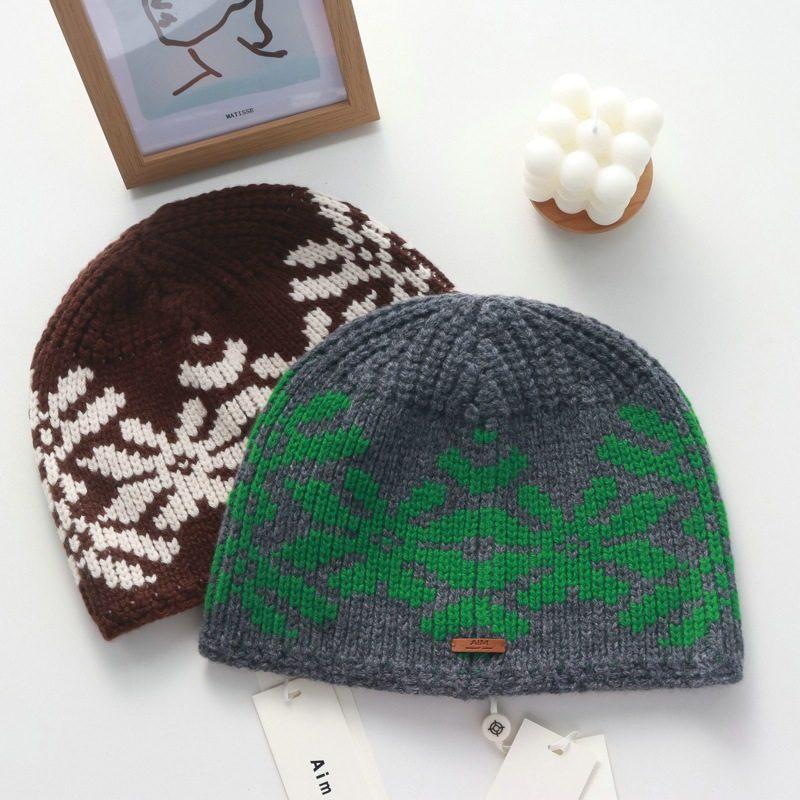 100% Wool Vintage Knit Fair Isle Ear Warm Hat Women Winter Beanie Stylish Face-Framing Ethnic Design