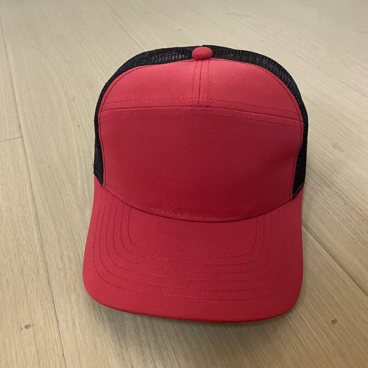 Hot-Selling Slight Curved-Brimmed Baseball Cap Outdoor Mountaineering Hard-Lined Constant Light Plate Mesh Cap красный