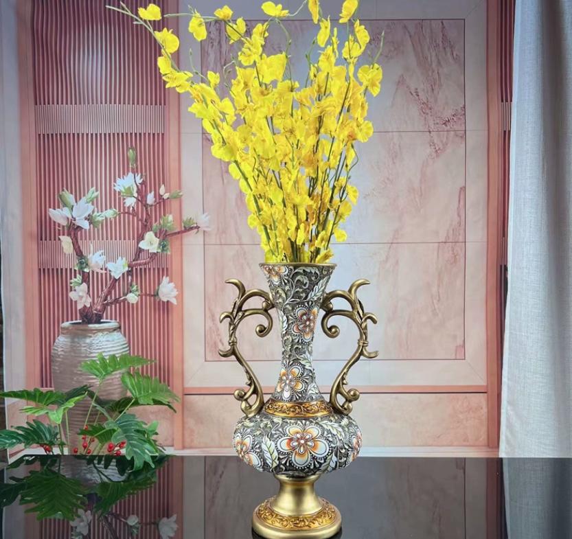 European Retro Resin Vase Furnishig Decoration Home Livingroom Table Fake Flowerpot Ornaments Crafts Store Hotel Club Adornments