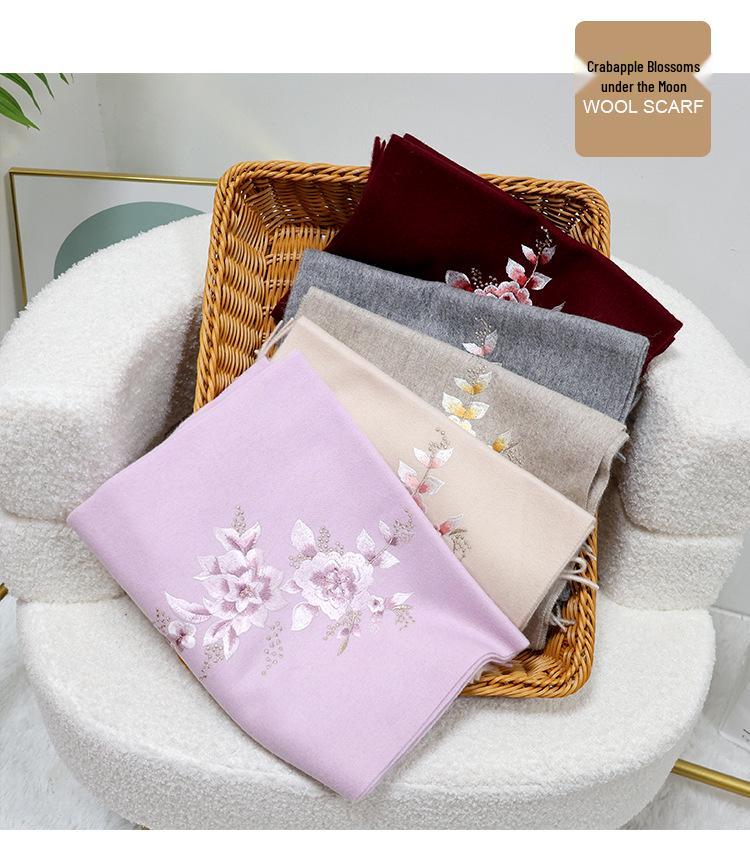 Jahr des Pferdes Merinowolle Bestickter Roter Schal - Warmer, Dicker Herbst/Winter Halswärmer & Schal Souvenir