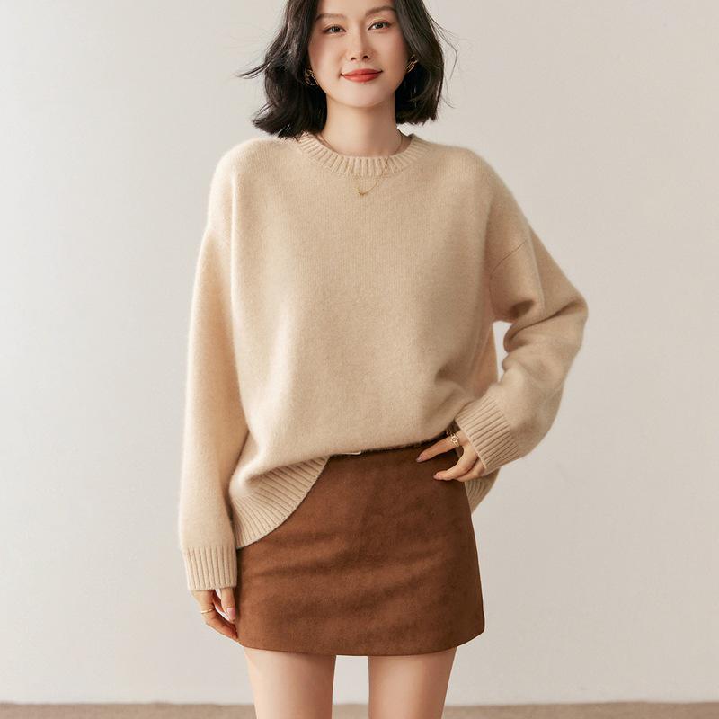 Lekasha Women's Cashmere Loose Fit Short Round Neck Base Layer Top