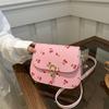 Small Fresh Cherry Printed Shoulder Messenger Bag Women's 2025 Autumn and Winter New Fashion Versatile Small Square Bag