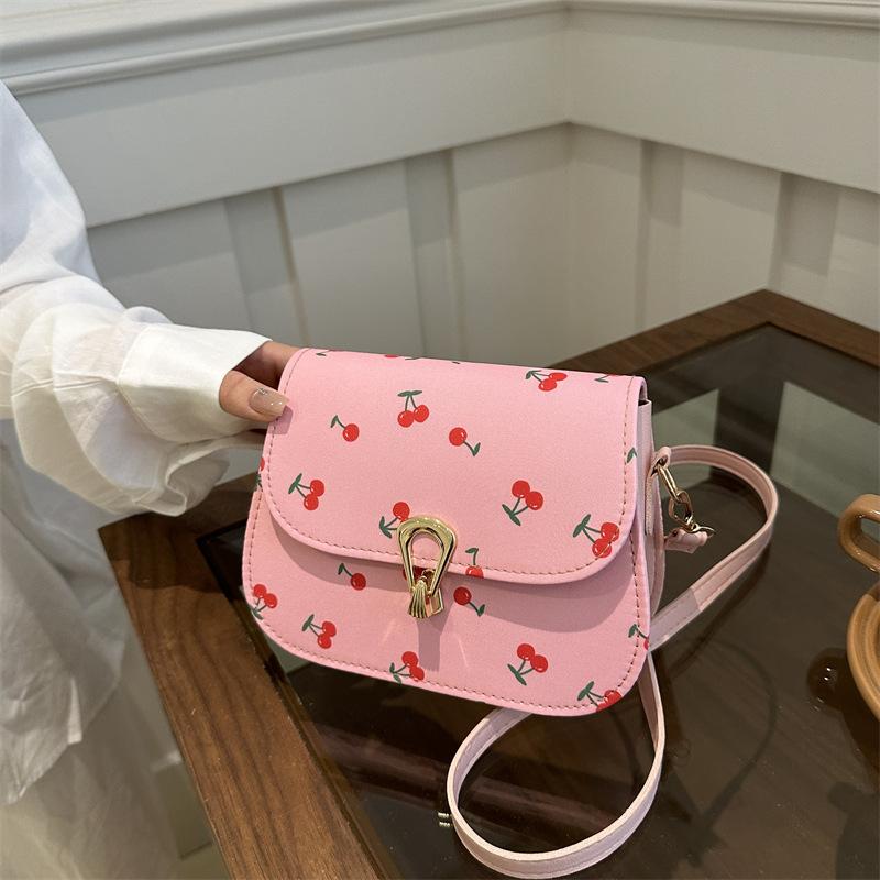 Small Fresh Cherry Printed Shoulder Messenger Bag Women's 2025 Autumn and Winter New Fashion Versatile Small Square Bag