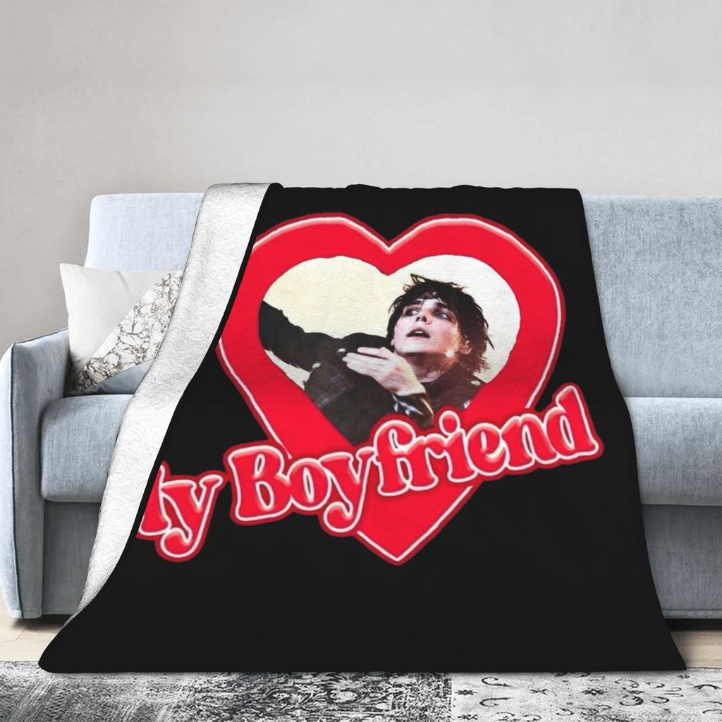 I love Gerard Way My Chemical Romance Blankets Fleece Textile Decor  Portable Soft Throw Blankets for Bed Couch Plush Thin Quilt