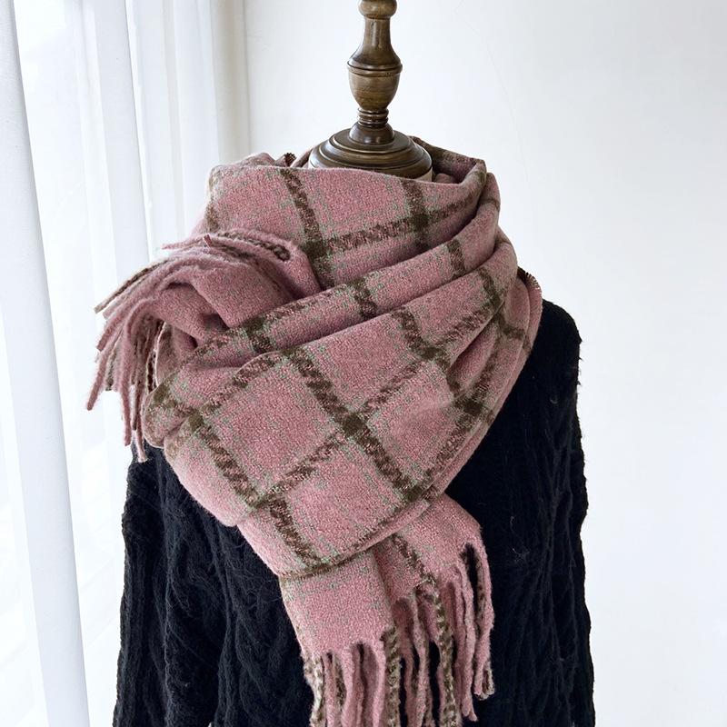 Kostkovaný šátek dámský podzimní a zimní nový high-end dlouhý styl studentský šátek teplý a tlustý střapcový šátek