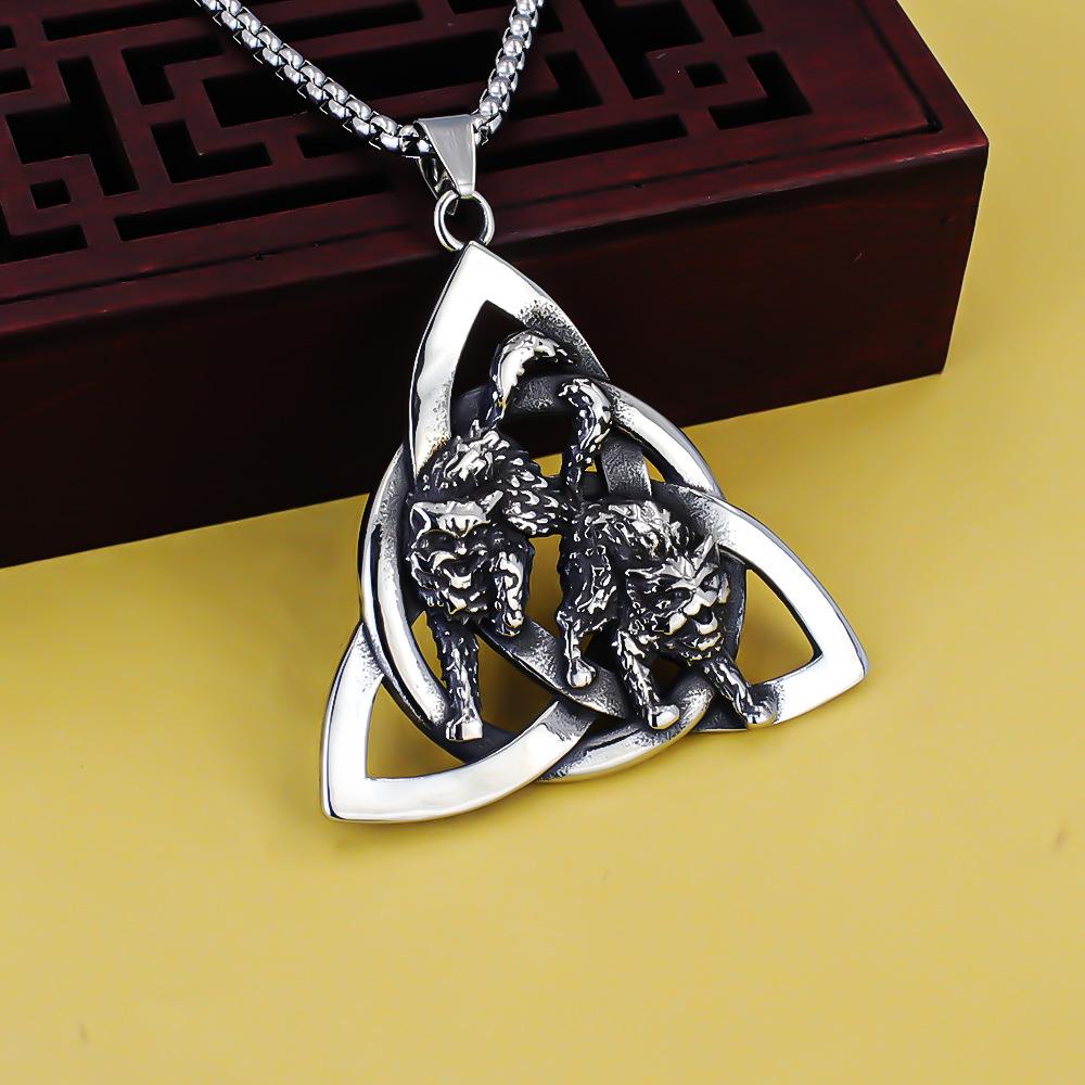 Colar Masculino Odin Triângulo Logo Corrente Clavícula Viking Pirata Runa Pingente Longo