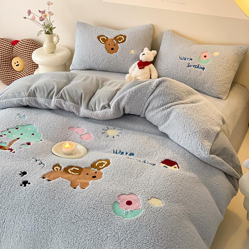 

Cartoon Lamb Fleece Four-Piece Set Thickened Milk Fleece Bed Sheet Quilt Cover Coral Fleece Fleece Bedding 1.2m Sheet 3pcQuilt Cover 150 * 200
