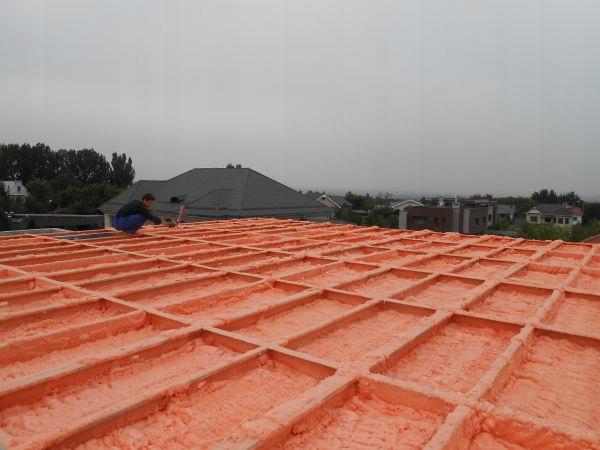 Polynor Pro Spuitisolatie Schuim Pur Schuim Pur Isolatie Garage 14St