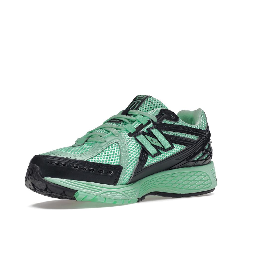 New Balance size? x 1906R Mint Green Black Unisex Sneakers M1906RSB