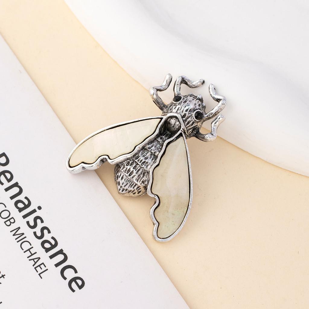 Animal Shell Brooch Pin With Twoway Wear For Women And Men