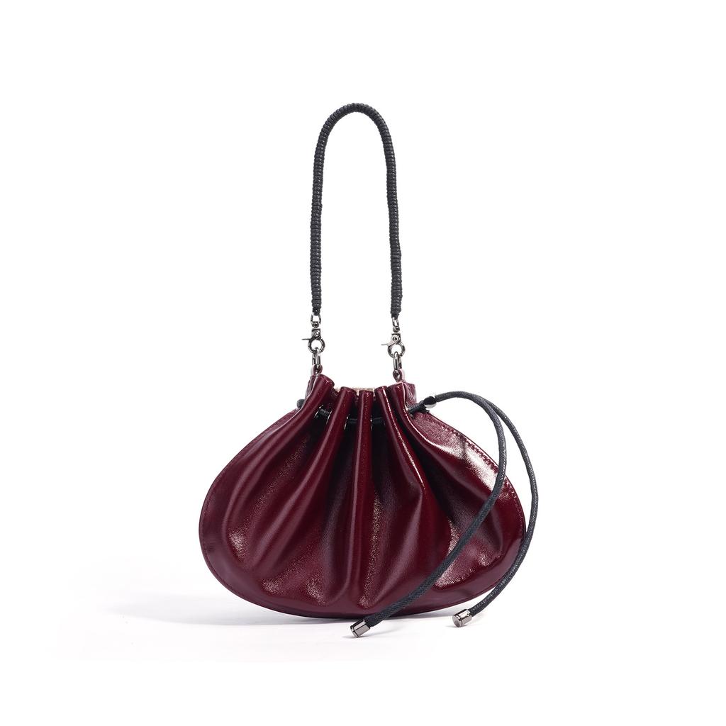 2025 Niche Design Premium Pleated Handbag Sheepskin Drawstring Small Lucky Bag Summer Mini Messenger Bag Women's Bag