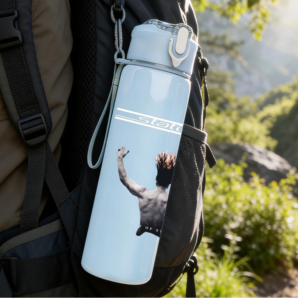 1PC Male back view arms raised print 750ml colorful plastic sports water bottle leakproof pop up lid with straw for outdoor work home use