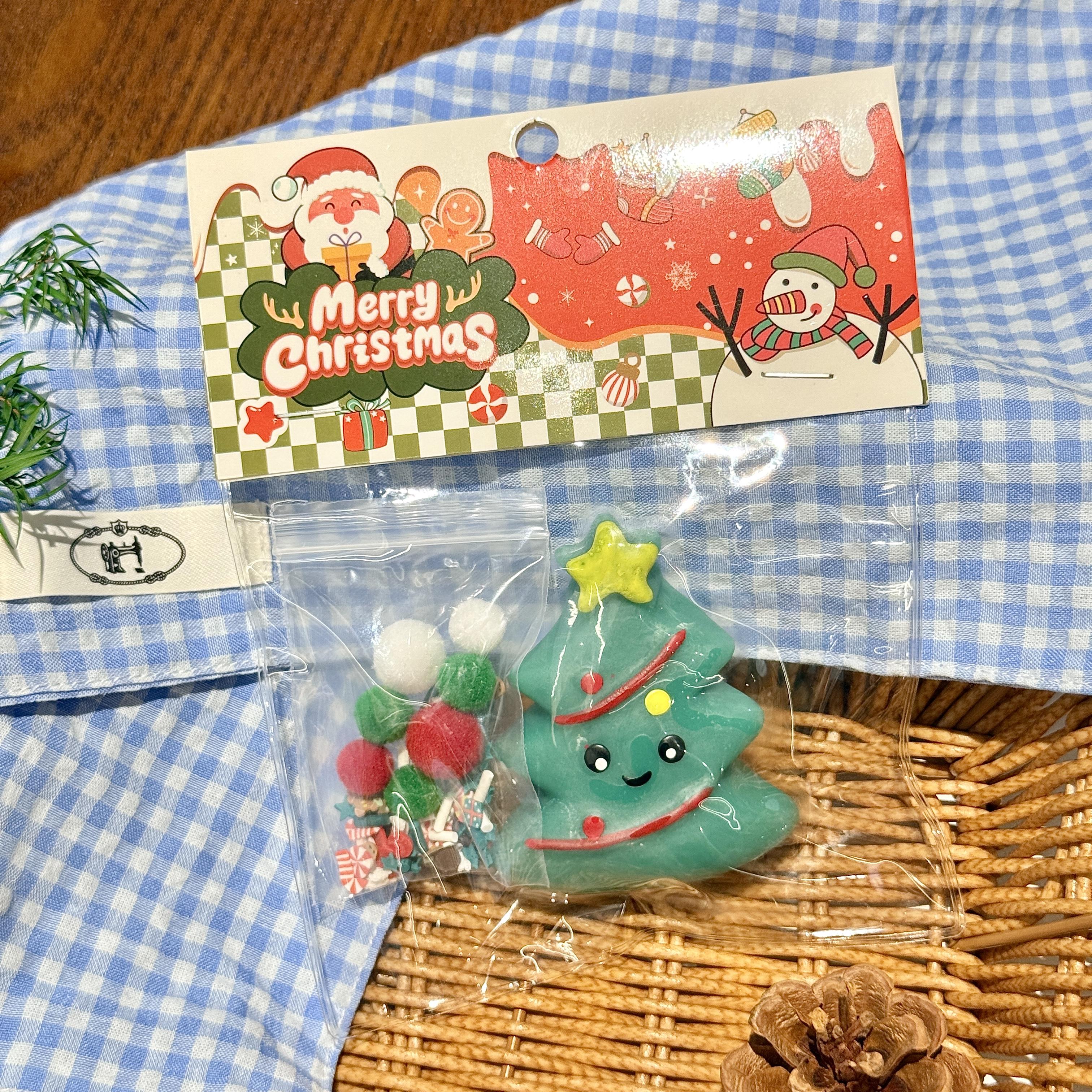 

Lovely Christmas Taba Squishy Toys Santa Claus Snow Man Fidgets Toys Squeeze Stresses Relief Paw Squishies Party Favors