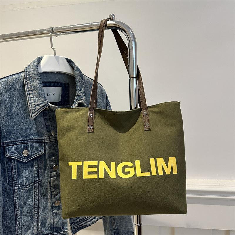 

Новая, простая и повседневная сумка-письмо для женщин большой вместимости зелёный