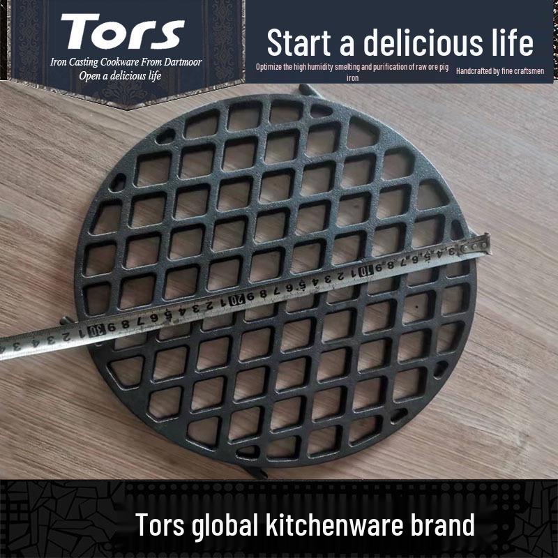 Tors Export BBQ Grill Accessories: Four-Pronged Round Grate with Pivot Point and Rhomboid Hole Cast Iron Grate.