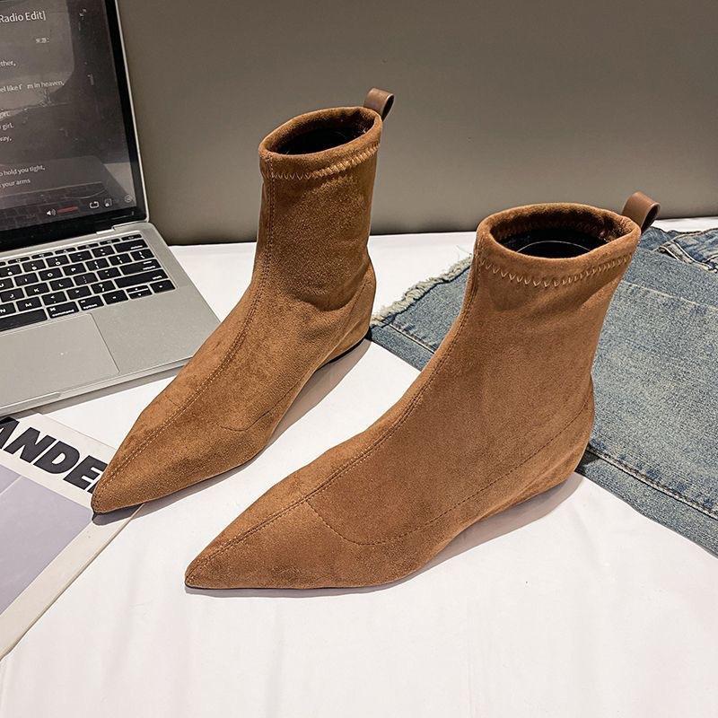 Flacher Absatz spitze weiche Sohle elastisch nicht müde personalisierte Mode matte Füße kurze Stiefel