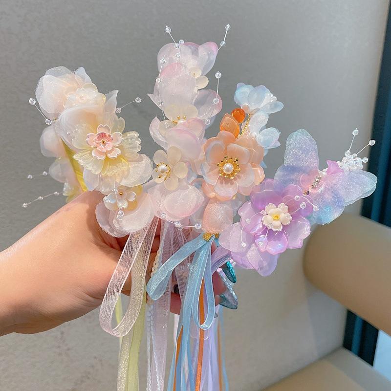 Floral Butterfly Hair Crown for Girls – Delicate Pearl & Silk Tassel Headpiece in Traditional Chinese Design
