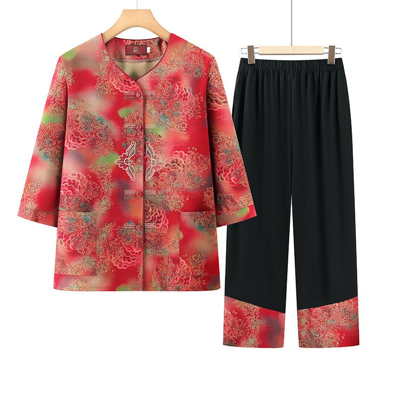 

Chic Short-Sleeve Summer T-Shirt for Women, Fashion Blouse for Grandmothers, Comfortable Outfit for Seniors 5XL (recommended weight 145-155 jin) красный