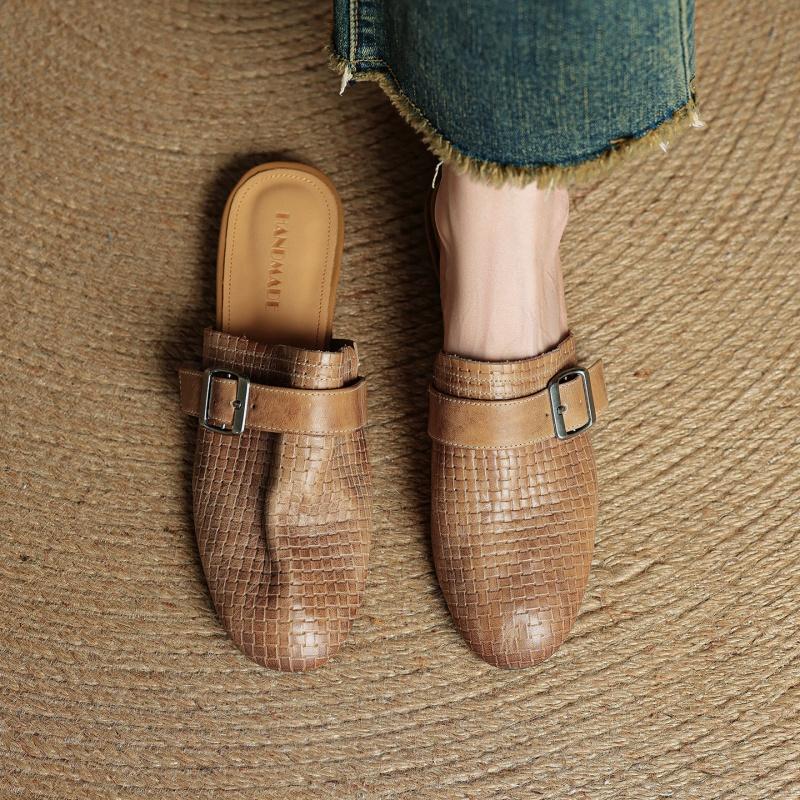 Fashion 2025 New Summer Women Mules Genuine Leather Women Shoes Round Toe Chunky Heel Shoes Cover Toe Slingback Sandals Slippers