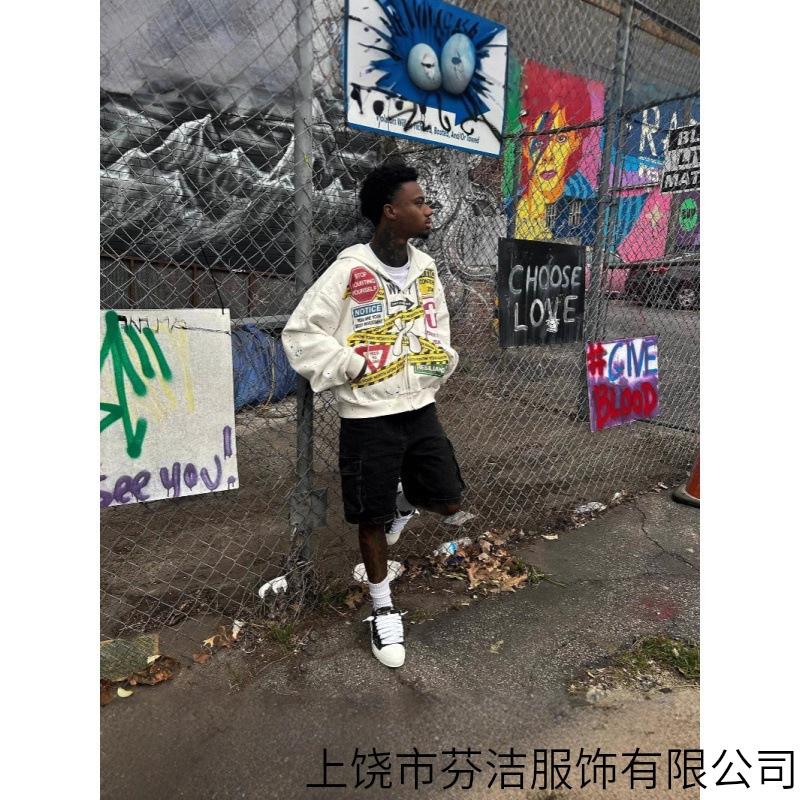 2025 hooded sweatshirt with European and American 3D printed patterns on the street in retro style, blocking street personality and danger