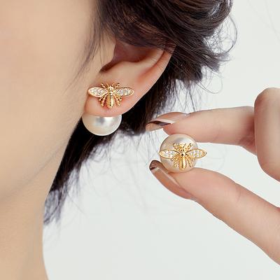 2024 Little Bee Pearl Stud Earrings High-End Light Luxury Earrings Niche Design 925 Silver Needle Earrings Wholesale