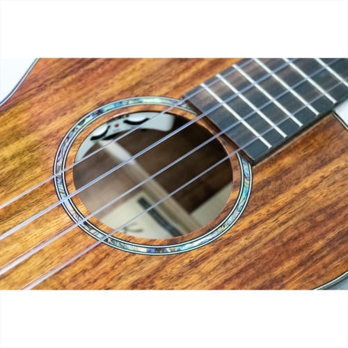 Domestically Inspected [Kai UKULELE] KT-5000R/EQ Tenor Size Ukulele (Built-in Pickup, Case Included) Natural