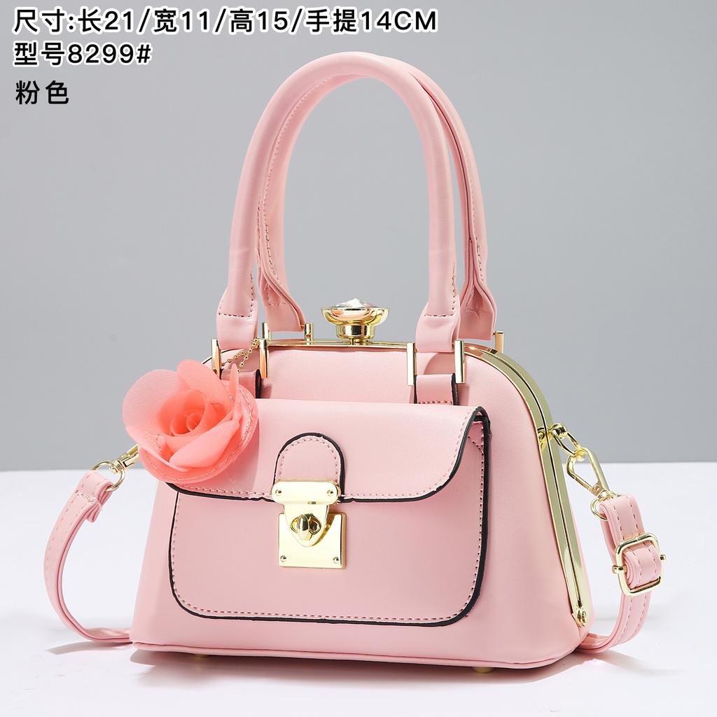 Hand bag to work multi-pocket shoulder bag women's bag straddling into the model