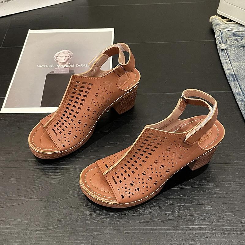 

Мода 2025 Лето Горячая Распродажа Босоножки на Квадратном Каблуке Женские Босоножки на Толстой Подошве Новый Узор Мода Повседневный Массивный Каблук Zapatos Para Mujeres 43 хаки