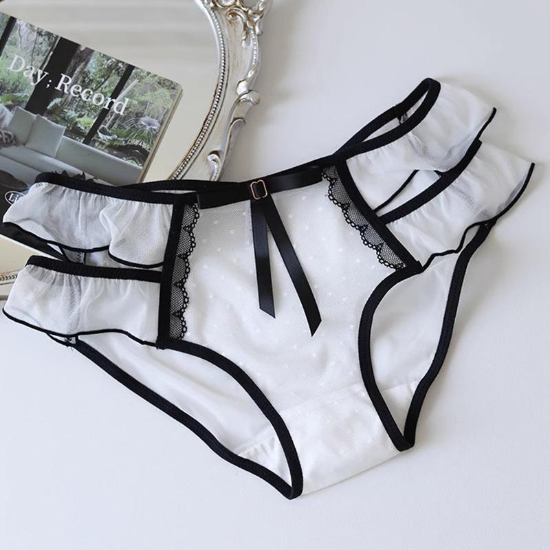 Pure Lace Underwear for Women Mid Waist Sexy Lingerie Black Fungus Edge Mesh Breathable Hip Lifting Hollow Out Quick Drying Panties