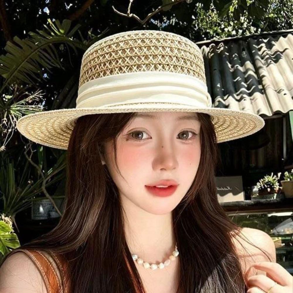 Wide Brim Straw Hat UV Protection Beach Hats French Flat Top Hat for Women