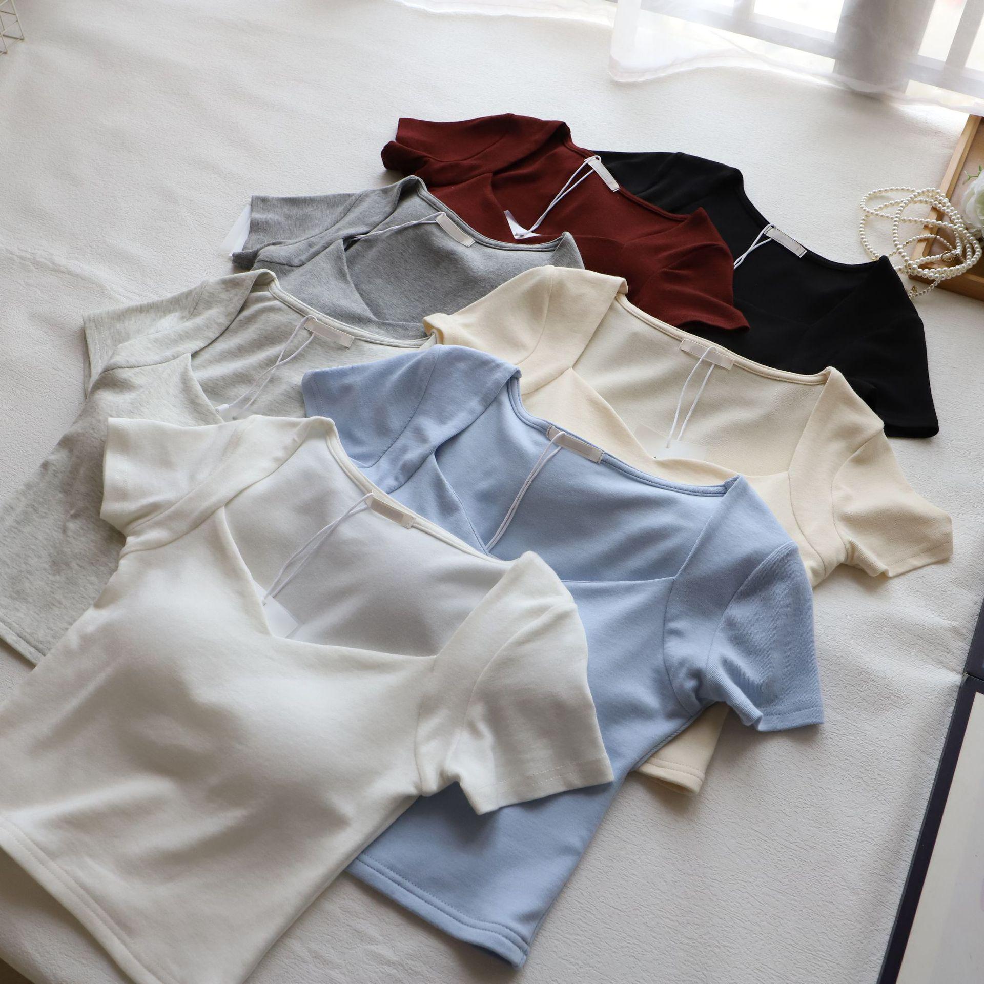 

[Bi Zheng] 2025 Spring/Summer Korean Style Square Neck Slimming Short Sleeve Women s T-shirt One Size