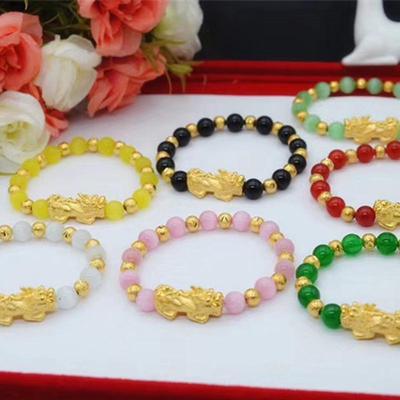 Gold-Plated Pixiu Bracelet with Red & Green Chalcedony - Unisex Fashion Jewelry
