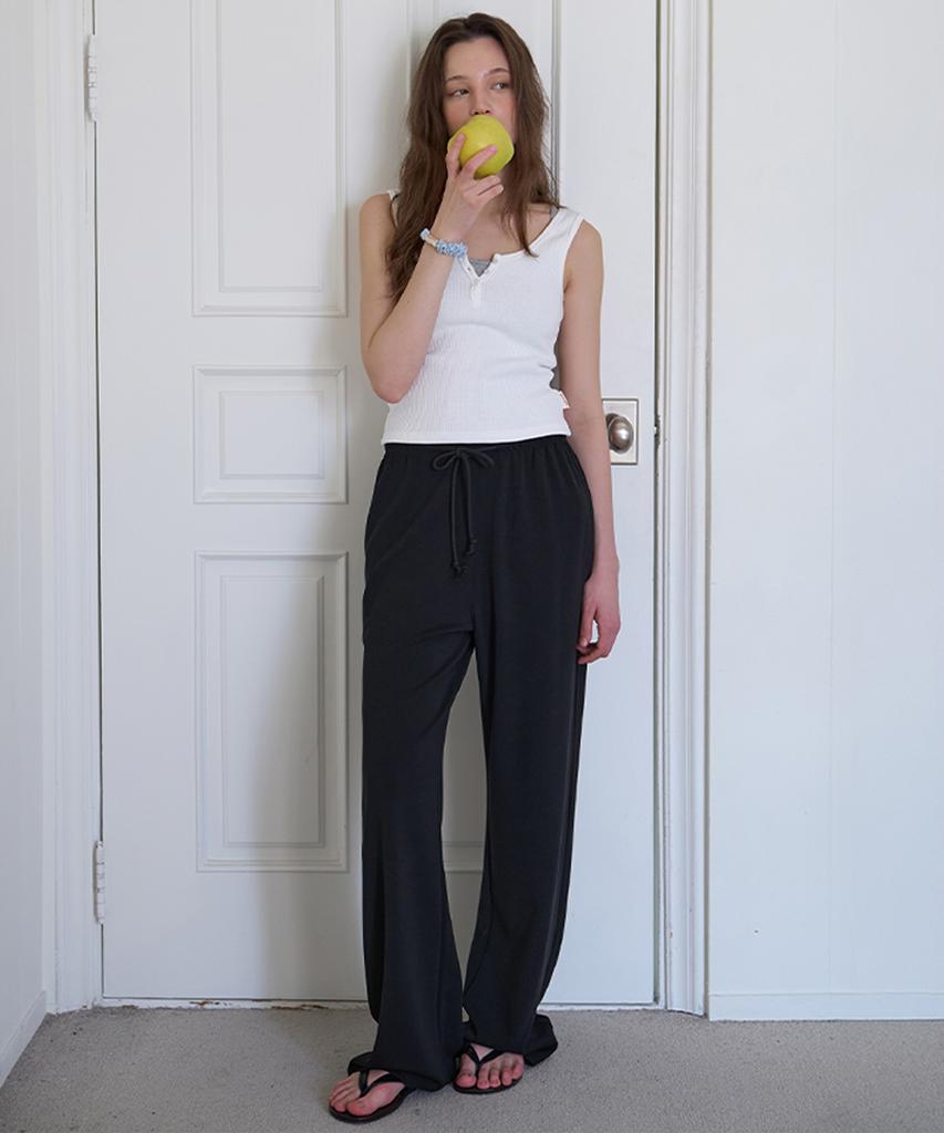 Sseomweeobeoteo Essential Soft Pants - 3Color