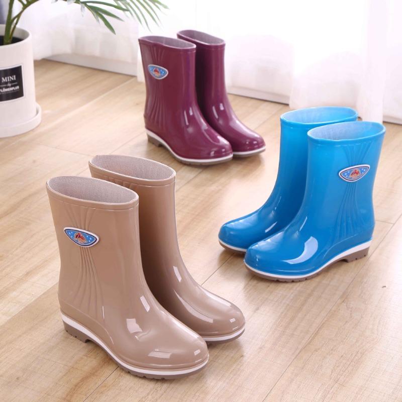 Industrial and Mining Treasure Rain Shoes Women's Non-slip Short Rubber Shoes Overshoes Work Thickened Water Shoes Women Wear Waterproof Rain Boots